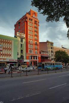 East Hotel 3*