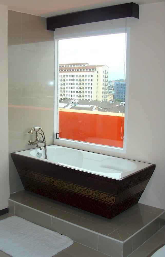 East 3* Yangon